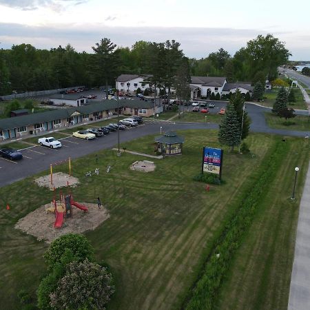 Crow'S Nest Motel Tawas City Exterior photo